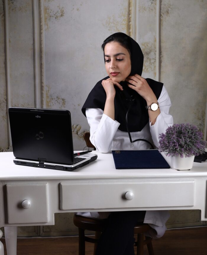 کارشناس مامایی